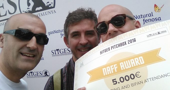 El equipo de El Aspirante con su premio en Sitges Pitchbox 2016