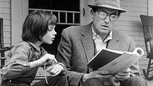 Gregory Peck en un descanso en el rodaje de Matar a un ruiseñor.