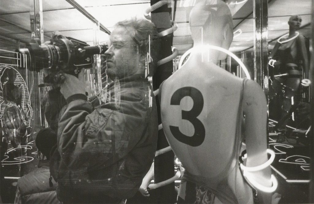 Ridley Scott trabajando en el rodaje de Blade Runner